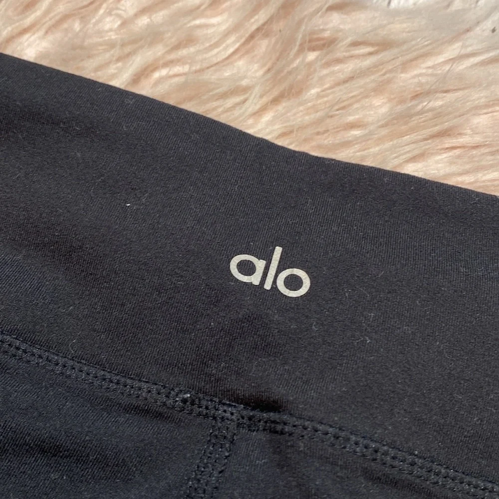 Alo Yoga Lineal Airbrush Stripe Black Leggings sz S
